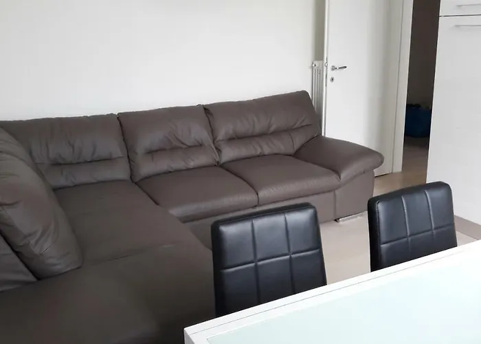 Residenza Lux Fronte Mare Vado Ligure