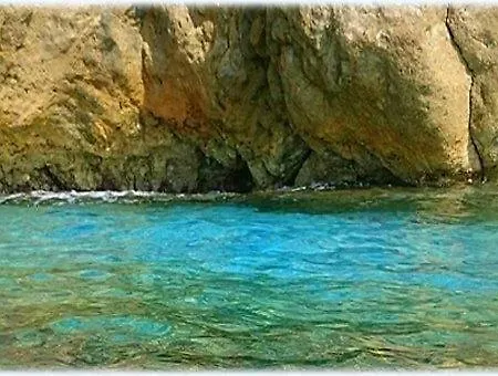 Residenza Lux Fronte Mare Vado Ligure